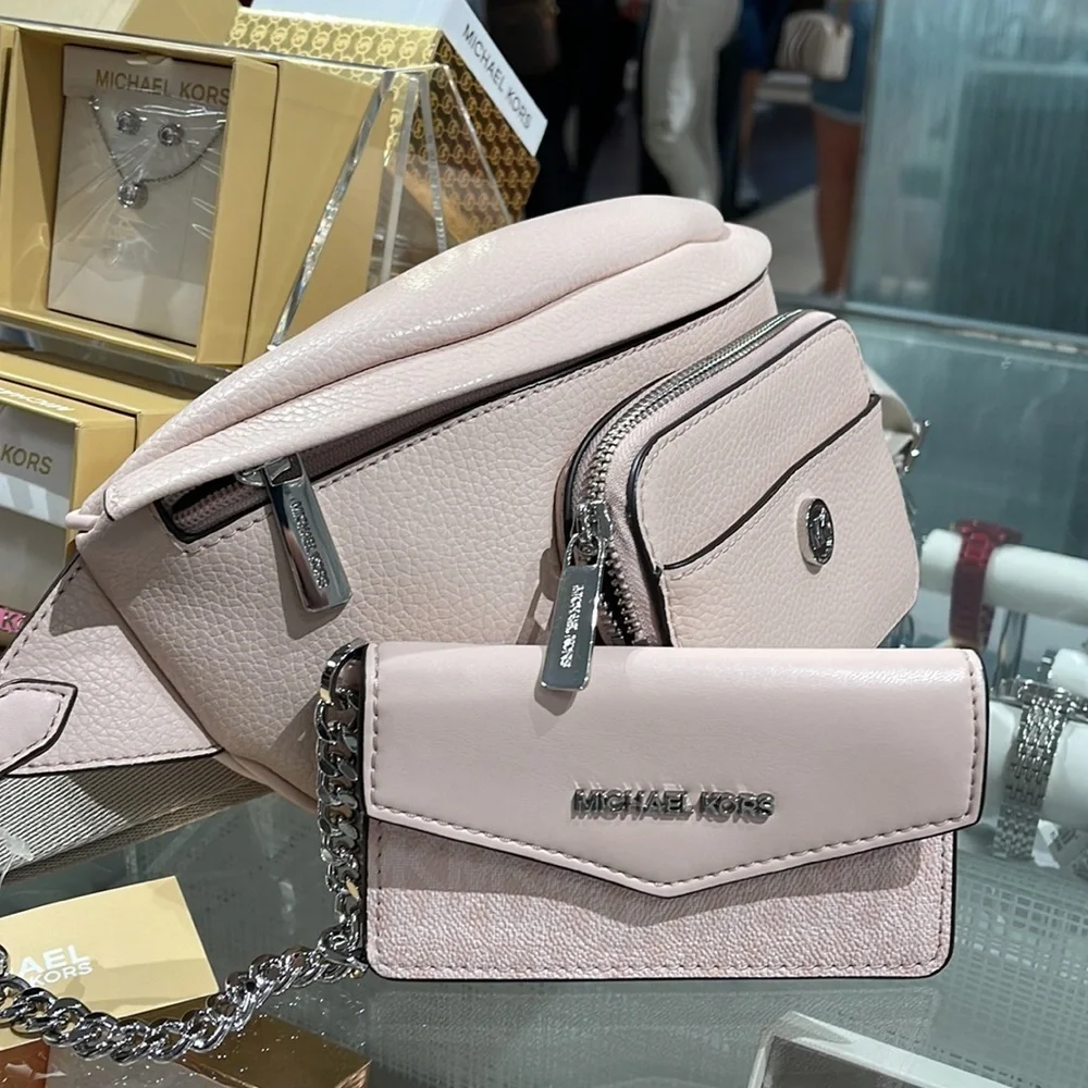 MICHAEL KORS Maisie Large Pebbled Leather 2-in-1 Sling Pack LT Powder Blush NWT